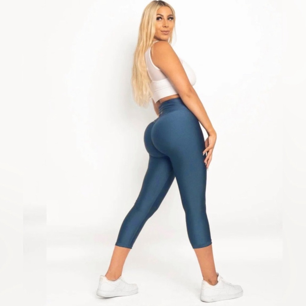 Obsession Shapewear Capri leggings